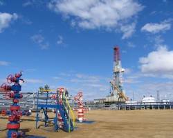 Обустройство Южно-Хыльчуюского нефтегазового месторождения